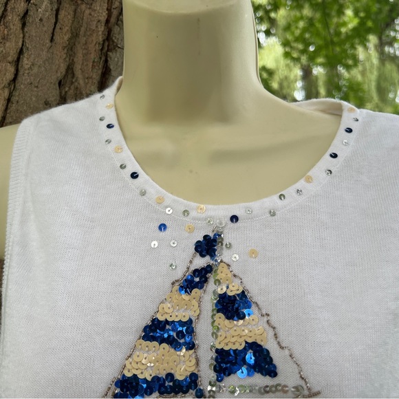 Quacker Factory white sailboat tank top bling Small - Picture 3 of 3